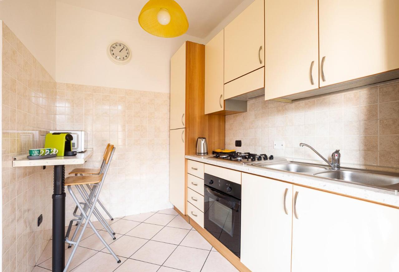 Casty Sweet Home - Parcheggio Privato Gratuito Milan Bagian luar foto