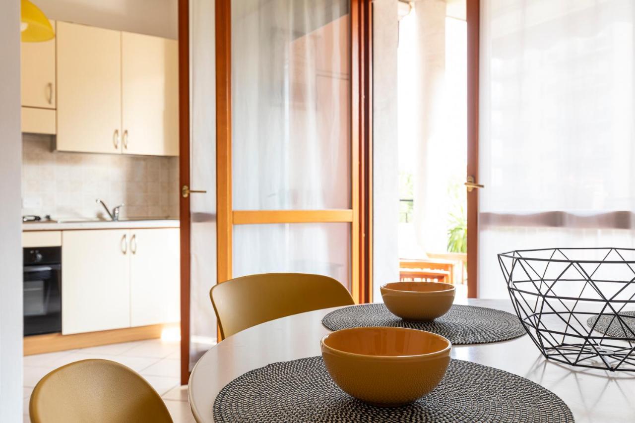 Casty Sweet Home - Parcheggio Privato Gratuito Milan Bagian luar foto